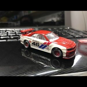 Meet your Posher, Jason